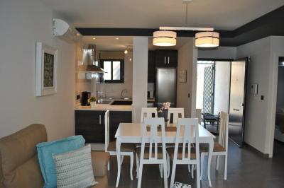 Appartement rez de chaussée à Oasis Beach La Zenia 2 Nº 059 in España Casas