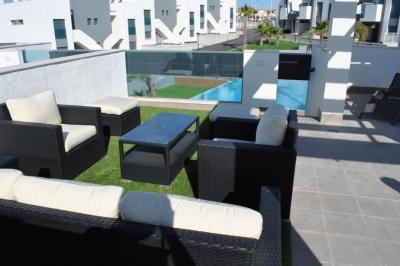 Þakíbúð Oasis Beach Punta Prima 8 Nº 030 in España Casas