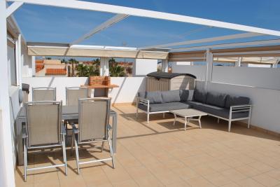 Penthouse appartement à Secreto de la Zenia 1 Nº 028 in España Casas