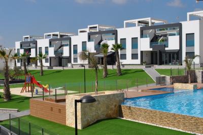 Top-Wohnung in Oasis Beach Punta Prima 7 Nº 032 in España Casas