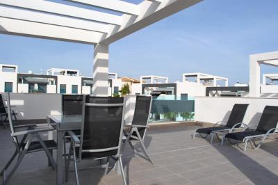 Top Leilighet i Oasis Beach Punta Prima 7 Nº 032 in España Casas