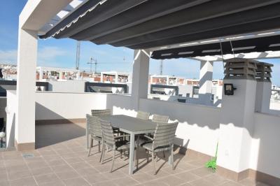 Topplägenhet i Oasis Beach Punta Prima 7 Nº 130 in España Casas