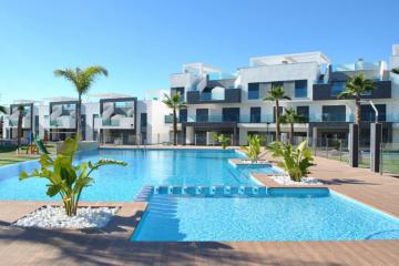 Penthouse appartement dans Oasis Beach El Raso 10 Nº 042 in España Casas