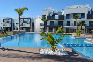 Penthouse appartement dans Oasis Beach El Raso 10 Nº 076 in España Casas