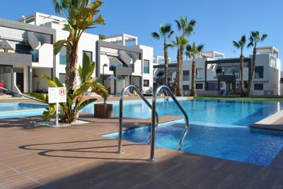 Stueetage lejlighed i Oasis Beach La Zenia 1 Nº 007 on España Casas