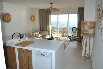 Apartamento esquinero Caladelfin en Cale de Finestrat - 0047 in España Casas