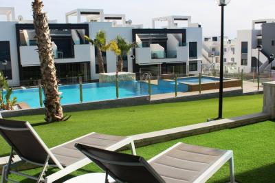 Oasis Beach Punta Prima 9 Nº 079 in España Casas