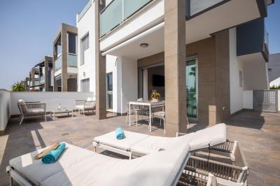 El Mirador te Punta Prima Nº113 in España Casas